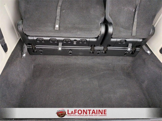 2013 Chrysler Town & Country Touring-L