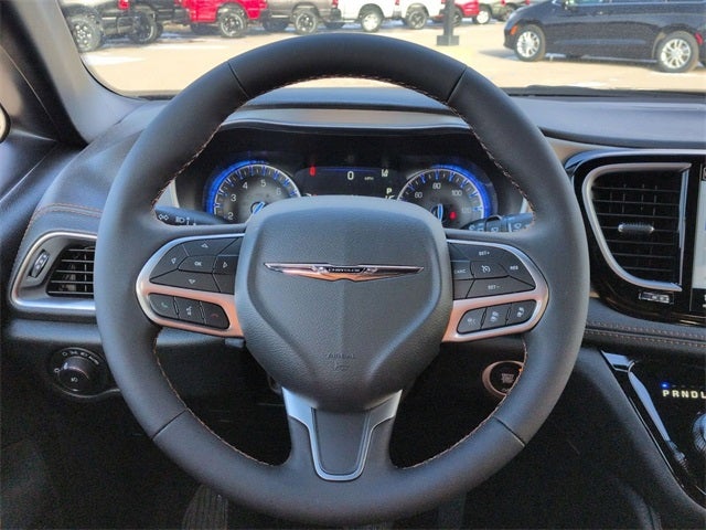 2026 Chrysler Pacifica PACIFICA PINNACLE