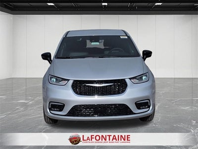 2026 Chrysler Pacifica PACIFICA SELECT AWD