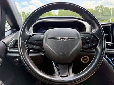 2022 Chrysler Pacifica Touring L AWD
