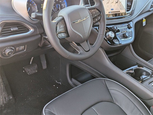 2026 Chrysler Pacifica PACIFICA LIMITED AWD