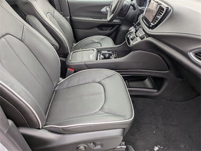 2026 Chrysler Pacifica PACIFICA LIMITED AWD