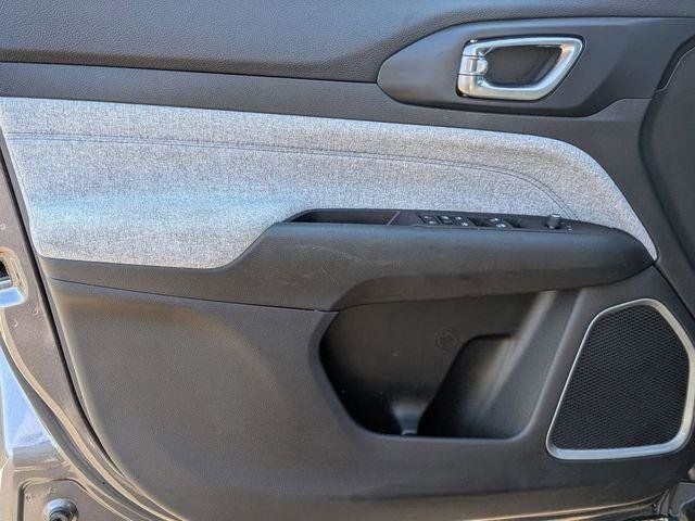 2022 Jeep Compass Latitude FWD