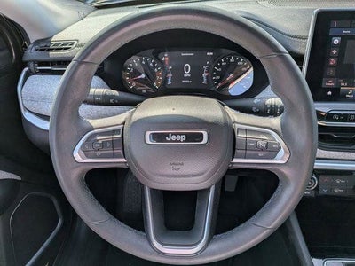2022 Jeep Compass Latitude FWD