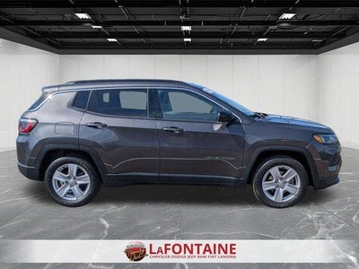 2022 Jeep Compass Latitude FWD