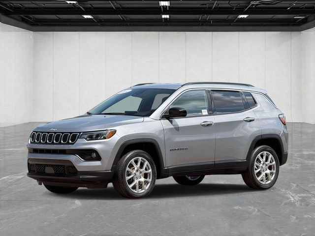 2024 Jeep Compass Latitude Lux