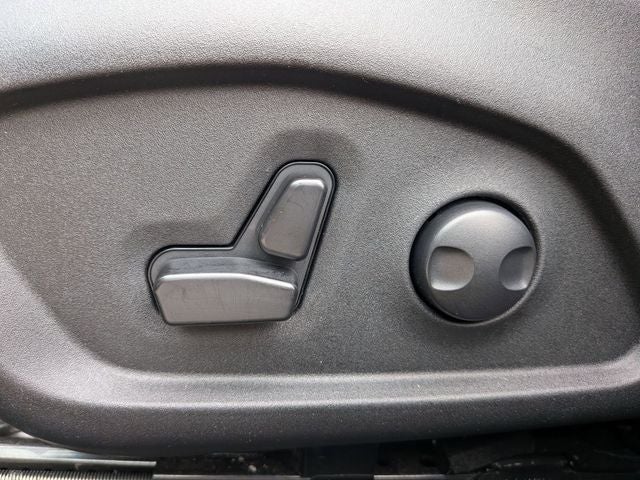 2023 Jeep Compass Latitude Lux FWD