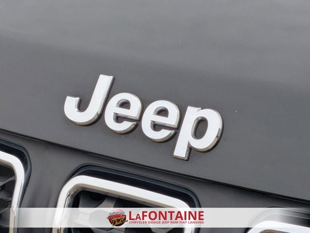 2023 Jeep Compass Latitude Lux FWD