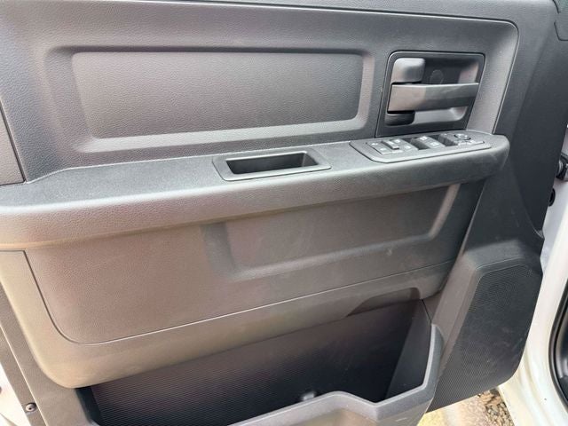 2026 RAM Ram 3500 RAM 3500 TRADESMAN CREW CAB 4X4 6'4' BOX