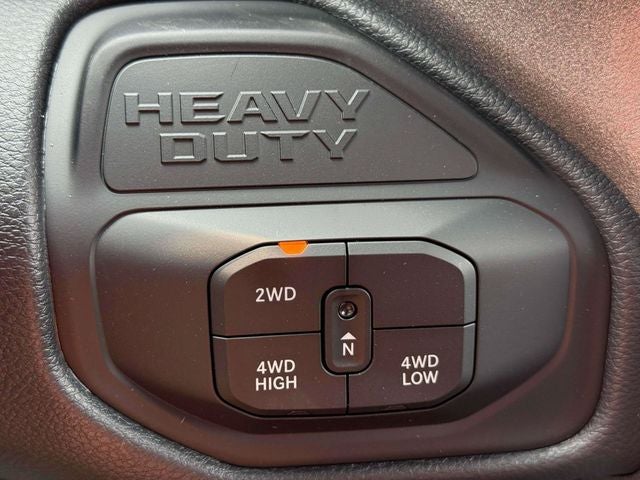 2026 RAM Ram 3500 RAM 3500 TRADESMAN CREW CAB 4X4 6'4' BOX