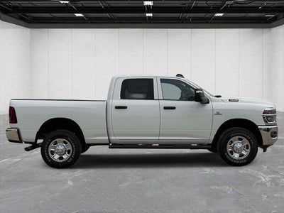 2026 RAM Ram 3500 RAM 3500 TRADESMAN CREW CAB 4X4 6'4' BOX