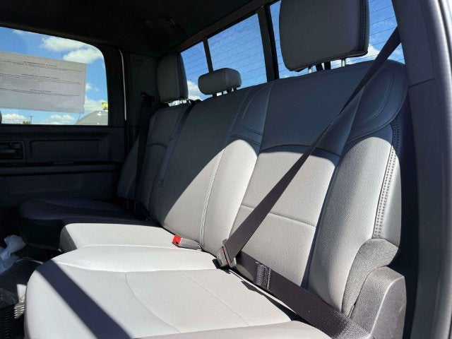 2027 RAM Ram 2500 RAM 2500 TRADESMAN CREW CAB 4X4 6'4' BOX