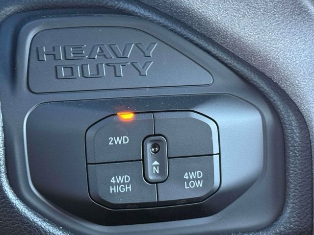 2027 RAM Ram 2500 RAM 2500 TRADESMAN CREW CAB 4X4 6'4' BOX