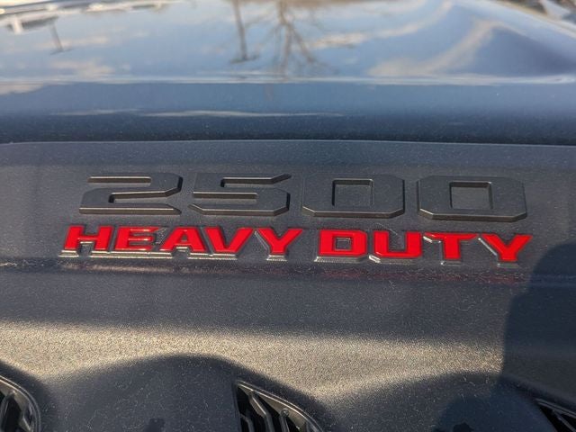 2026 RAM Ram 2500 RAM 2500 BLACK EXPRESS CREW CAB 4X4 8' BOX