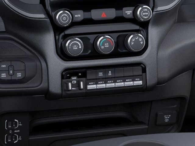 2026 RAM Ram 5500 Chassis Cab RAM 5500 TRADESMAN CHASSIS REGULAR CAB 4X4 120' CA