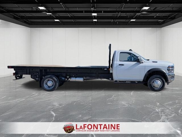 2026 RAM Ram 5500 Chassis Cab RAM 5500 TRADESMAN CHASSIS REGULAR CAB 4X4 120' CA