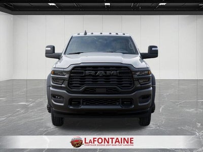 2026 RAM Ram 5500 Chassis Cab RAM 5500 TRADESMAN CHASSIS CREW CAB 4X4 84' CA