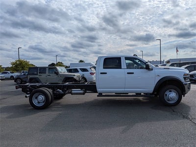 2026 RAM Ram 5500 Chassis Cab RAM 5500 TRADESMAN CHASSIS CREW CAB 4X4 84' CA