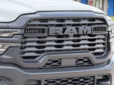2027 RAM Ram 5500 Chassis Cab RAM 5500 TRADESMAN CHASSIS CREW CAB 4X4 84' CA
