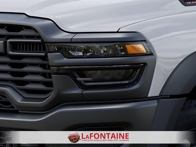 2026 RAM 5500 Chassis RAM 5500 TRADESMAN CHASSIS CREW CAB 4X4 84' CA