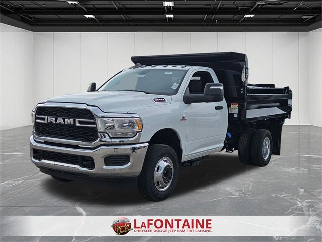 2024 RAM Ram 3500 Chassis Cab RAM 3500 TRADESMAN CHASSIS REGULAR CAB 4X4 60' CA