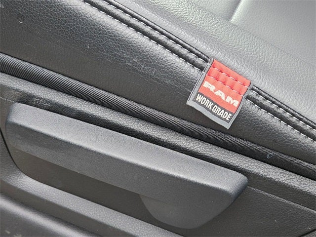 2024 RAM Ram 3500 Chassis Cab RAM 3500 TRADESMAN CHASSIS REGULAR CAB 4X4 60' CA