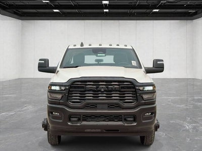 2026 RAM Ram 3500 Chassis Cab RAM 3500 TRADESMAN CREW CAB CHASSIS 4X4 60' CA