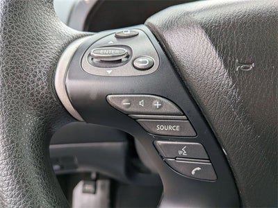 2019 Nissan Pathfinder S