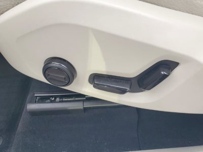 2024 Volvo XC60 B5 Core