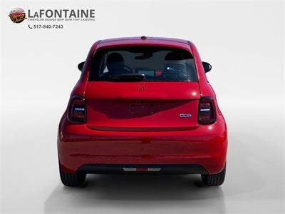 2024 FIAT FIAT 500e 500e INSPI(RED)