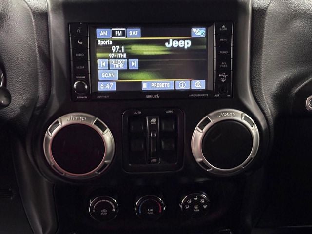 2017 Jeep Wrangler Unlimited Sahara