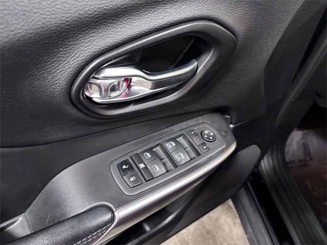 2022 Jeep Cherokee Latitude Lux 4x4