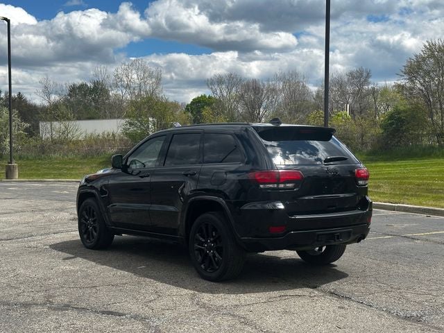 2021 Jeep Grand Cherokee Laredo X 4x4