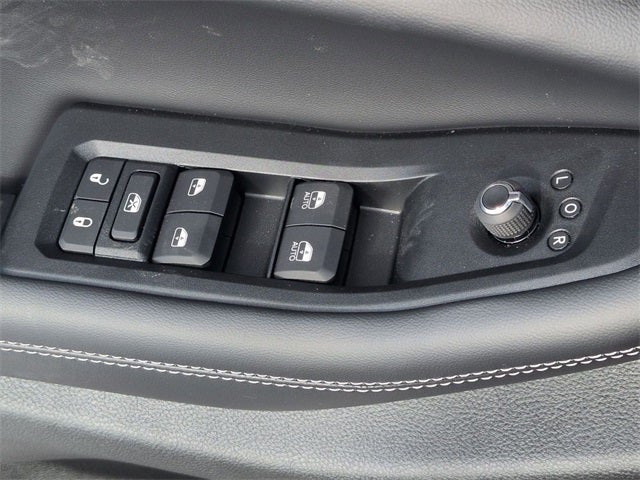 2026 Jeep Grand Cherokee GRAND CHEROKEE LAREDO X 4X4