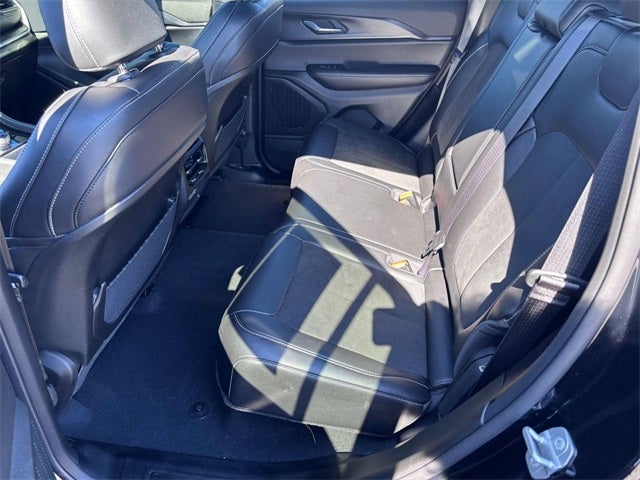 2025 Jeep Grand Cherokee Altitude X 4x4