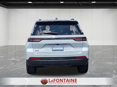 2023 Jeep Grand Cherokee Altitude 4x4