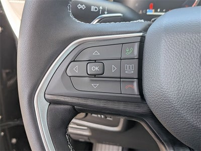 2025 Jeep Grand Cherokee GRAND CHEROKEE LAREDO X 4X4