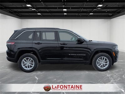 2026 Jeep Grand Cherokee GRAND CHEROKEE LAREDO X 4X4