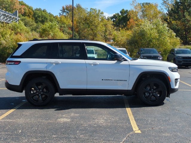2024 Jeep Grand Cherokee Altitude X 4x4