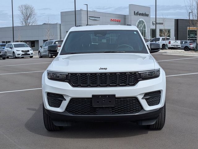 2025 Jeep Grand Cherokee Altitude 4x4