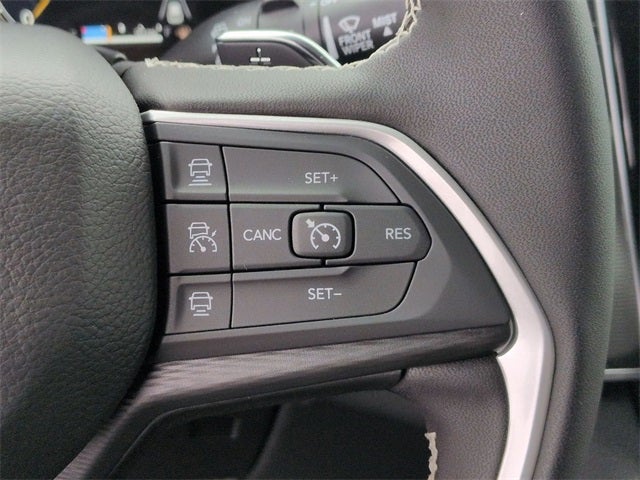 2026 Jeep Grand Cherokee GRAND CHEROKEE LAREDO X 4X4