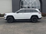2025 Jeep Grand Cherokee Laredo X 4x4