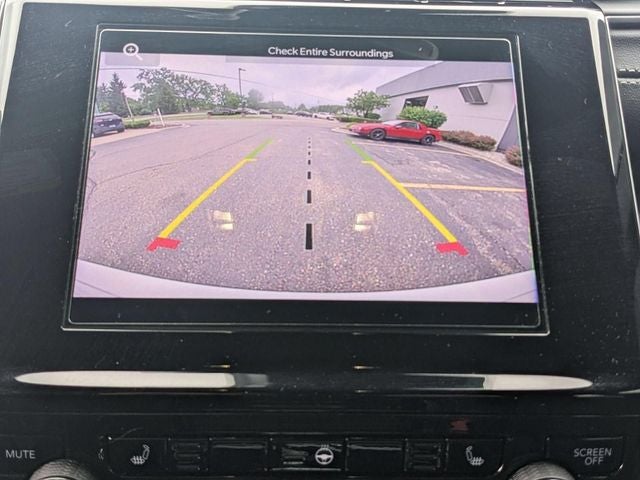 2025 Jeep Grand Cherokee Laredo X 4x4