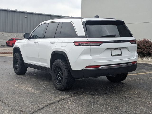 2025 Jeep Grand Cherokee Laredo X 4x4