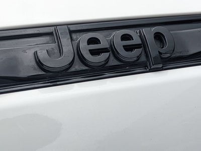 2025 Jeep Grand Cherokee Laredo X 4x4