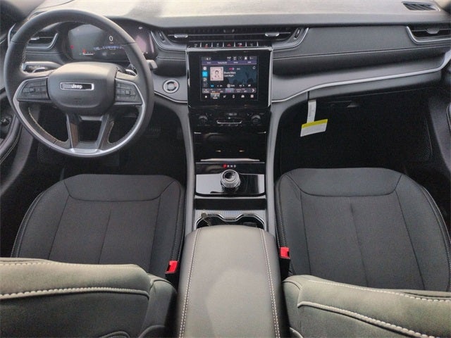 2026 Jeep Grand Cherokee GRAND CHEROKEE LAREDO X 4X4