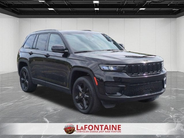 2023 Jeep Grand Cherokee Altitude 4x4