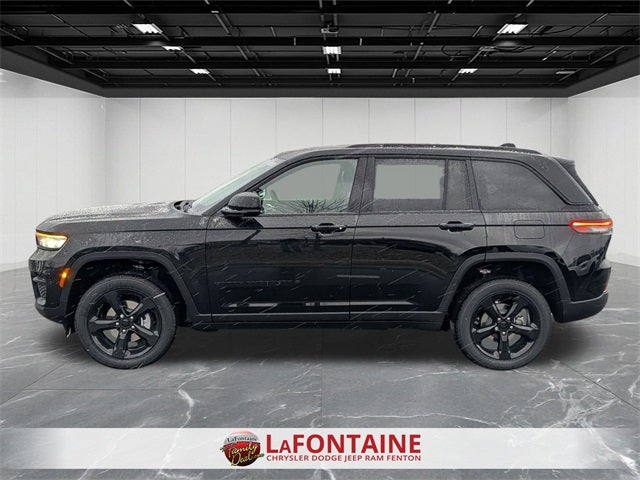 2025 Jeep Grand Cherokee GRAND CHEROKEE ALTITUDE X 4X4