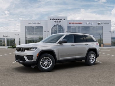 2026 Jeep Grand Cherokee GRAND CHEROKEE LAREDO X 4X4
