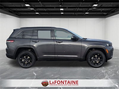 2026 Jeep Grand Cherokee GRAND CHEROKEE LAREDO ALTITUDE 4X4
